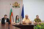С въвеждането на еврото заплатите ще се преизчисляват по фиксирания курс на БНБ и ще се закръглят в полза на служителите