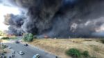 Страховит пожар бушува в Средец