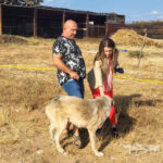 Д-р Стефка Здравкова се срещна с фермера Кръстю Тюйлиев от село Студена, чийто животни станаха жертва на пожара