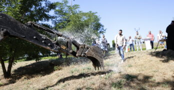 „Лебеда“ кацва в свиленградския парк „Младежки“ на брега на Марица