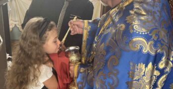 Божествена Света Литургия бе отслужена днес в храм „Св. Иван Рилски“