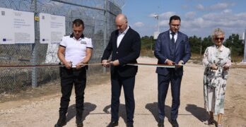 Участък от сензорната система за видеонаблюдение по българо-турската граница бе открит днес