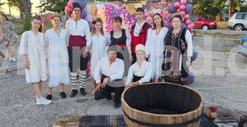 На гроздобер в село Белица, община Любимец /допълнена с видео/