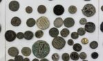 Контрабандни старинни монети и предмети задържаха митническите служители на МП Капитан Андреево