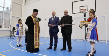 Кметът на Свиленград арх. Анастас Карчев откри нова спортна зала в ОУ „Любен Каравелов“ /видео, снимки/