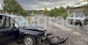 Свиленградчанин се удари челно в „Ауди“, няма тежко пострадали
