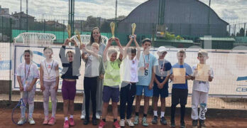 Свиленградчанката Магдалена Атанасова спечели регионален турнир на кортовете край Марица