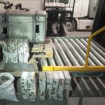 Митничари откриха над 3 мастербокса контрабандни цигари в резервоар на камион