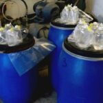 Митнически инспектори задържаха над половин тон етилов алкохол