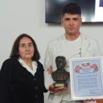 Връчиха отличието „Йеродякон Игнатий – Васил Левски“ за духовност, хуманизъм и патриотизъм на Светослав Димитров – героят от Свиленград