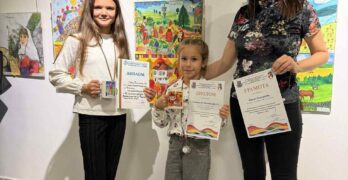 Сияна Кючукова и Анастасия Анастасова са отличени на Националния конкурс за рисунка „Вълшебният свят на Родопите“