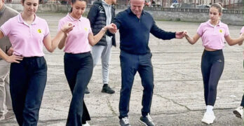 Свиленградската професионална гимназия бе посетена от световноизвестния Енчо Керязов