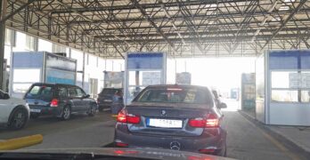 Полицаи разкриха контрабанда на текстилни стоки, парфюми и цигари през ГКПП „Капитан Андреево“