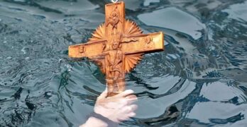 В Любимец започна записването за участие в ритуалното изваждане на кръста от реката на Йордановден