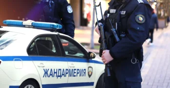 Жандамеристити иззеха в Свиленград „Мерцедес“ и БМВ, крадени в Нидерландия