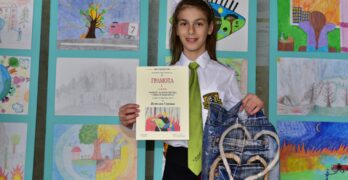 Наградиха победителите в общинския етап от Национален конкурс за детска рисунка „С очите си видях бедата”