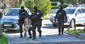 Харманлиец е арестуван за търговия с гласове/видео/