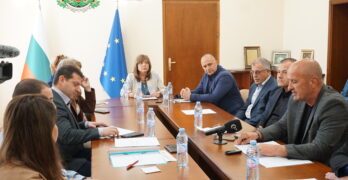 В Областна администрация Хасково се проведе заседание на Областния съвет по условия на труд