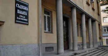 Прокуратурата привлече като обвиняем и задържа 42-годишен мъж, прострелял младеж в крака
