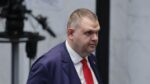 Националната служба за охрана (НСО) е свалила охраната на лидерите на ДПС и ГЕРБ – Делян Пеевски и Бойко Борисов