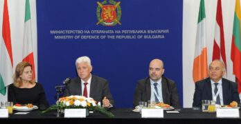 Министърът на отбраната Димитър Стоянов: Българската отбранителна индустрия трябва да участва във всеки проект за модернизация на въоръжените сили