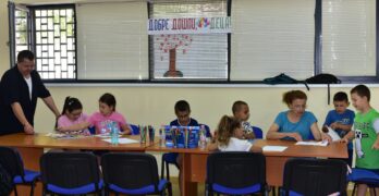Безплатни игри, кино и уроци от полицаи: Лятната занималня в Свиленград отново отвори врати!