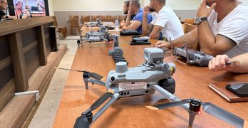 Четири дрона ще подпомагат ОДМВР Хасково в борбата с нелегалната миграция