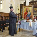 В свиленградския енорийски храм „Света Троица“ е иконата на Света Богородица Акатисна – Атонска