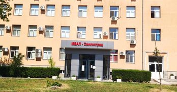 Мъж е настанен в свиленградската болница с опасност за живота след падане от АТВ