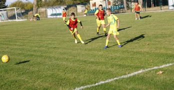 Свиленград с още една спортна придобивка: Изцяло обновеният стадион в квартал „Гебран“ бе открит от кмета Анастас Карчев/снимки, видео/