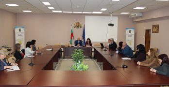 Областният координационен център в Хасково отчете по-ефективна работа при обхващането на деца в образователната система
