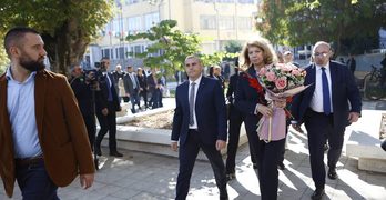 В Свиленград Илияна Йотова и Кирил Вълчев печелят близо 50% от гласувалите, Андрей Гюров – Георги Кандев събират 16,9%