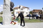 В Свиленград откриха паметник-барелеф на поета Ивайло Балабанов